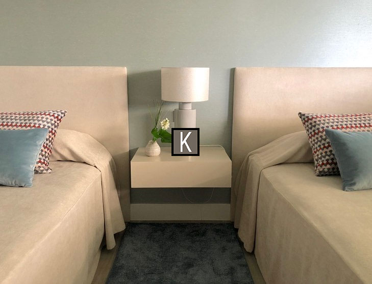 Muebles a Medida - Mesilla de Diseño